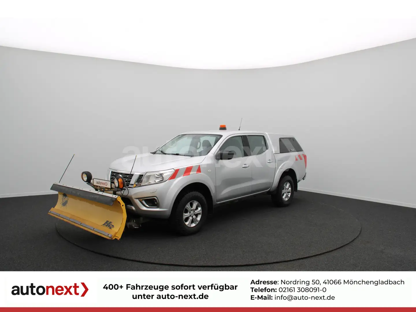 Nissan Navara NP300 4x4 *Winterdienst* Schild+Streuer 5520 Plateado - 1
