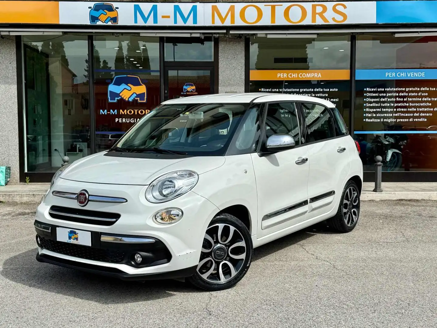 Fiat 500L 1.4 95 CV Mirror GPL Weiß - 1