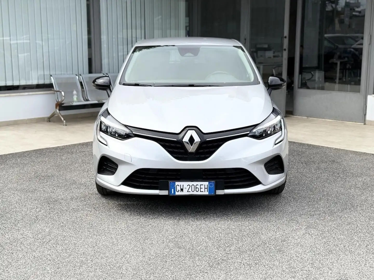 Renault Clio 1.0 SCe 65 CV Equilibre E6 - 2023 Argent - 2