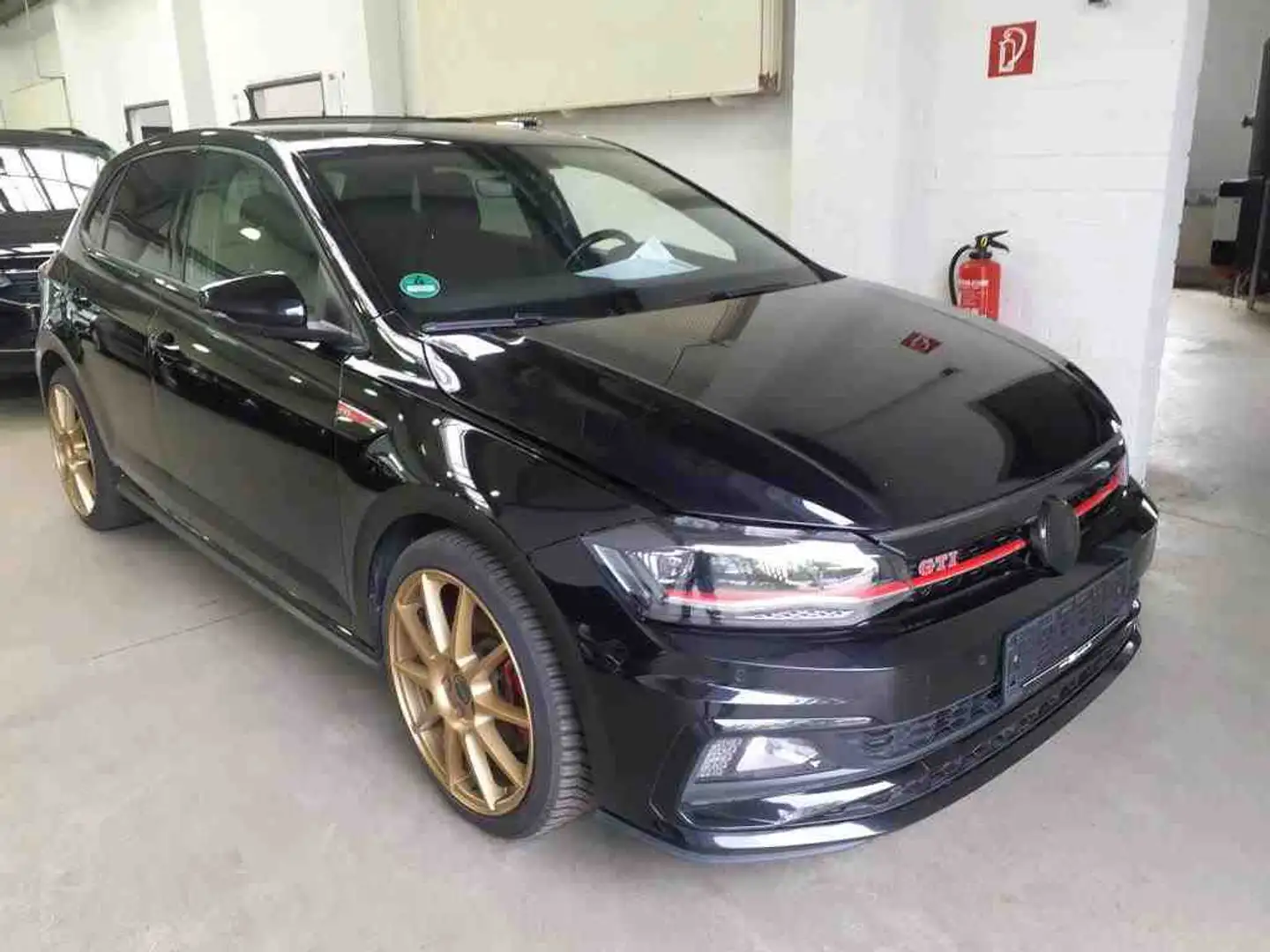 Volkswagen Polo GTI 2.0 TSI DSG ACC*LED*NAV*SHZ*dig.Cockpit N Noir - 2