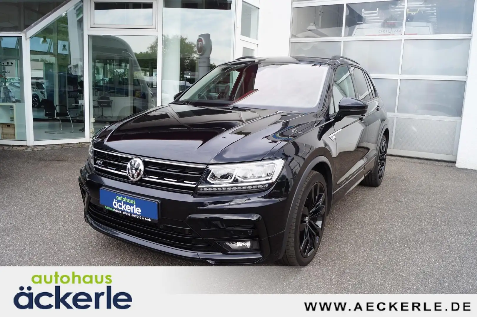 Volkswagen Tiguan Comfortline BMT/Start-Stopp 4Motion R-Line Black I Nero - 1