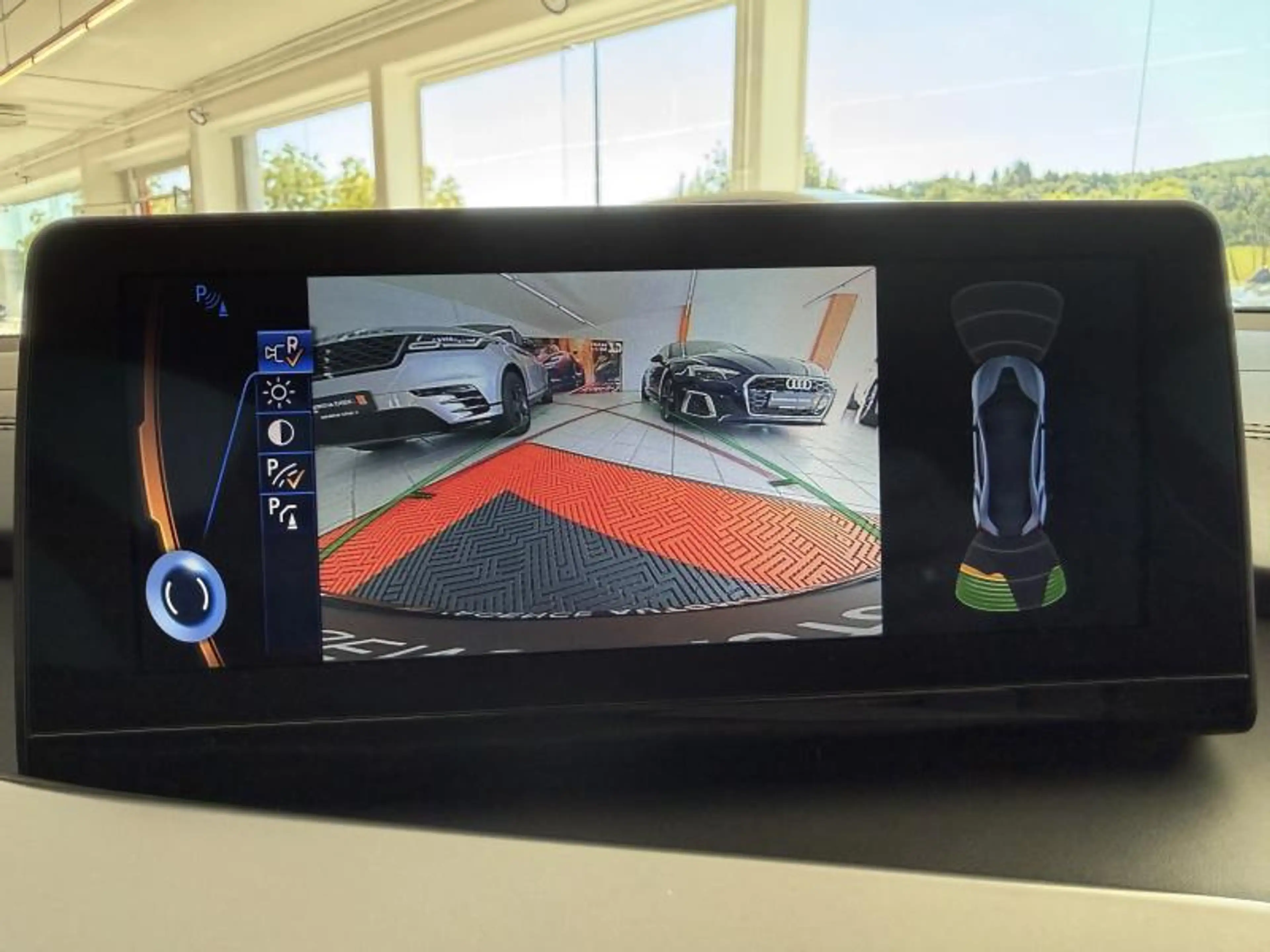 BMW i8 Vente Privée — photo 14