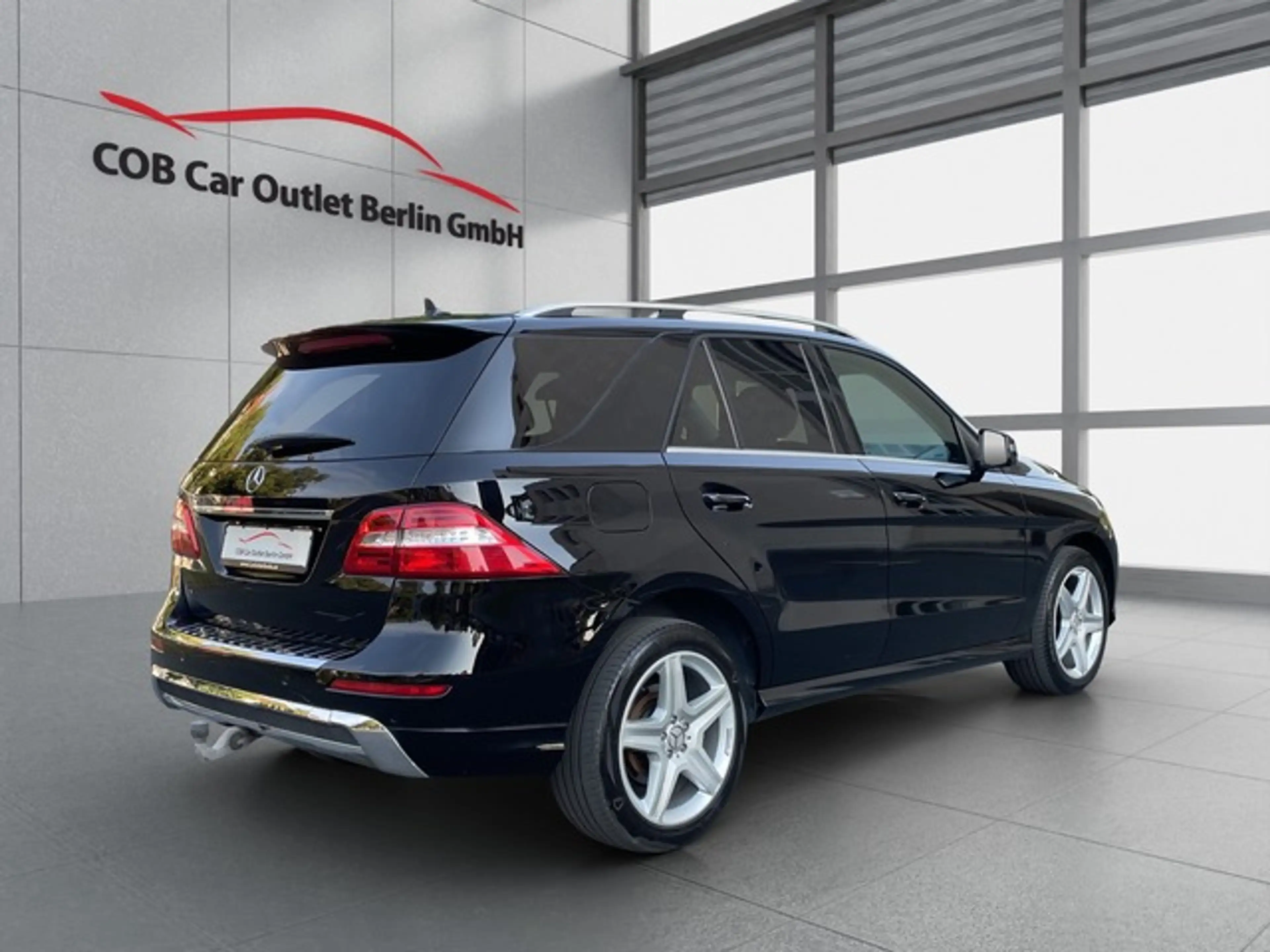 Mercedes-Benz ML 350 D 4Matic AMG 20 Zoll AHK SD Harman Kardon — photo 10