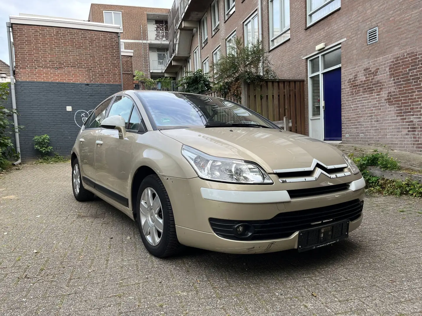 Citroen C4 plus Beige - 1