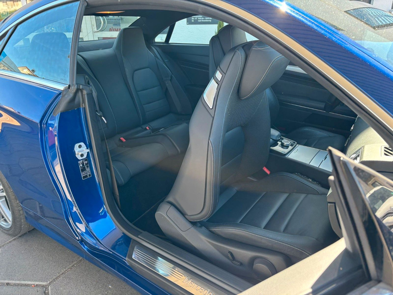 Mercedes-Benz E 350 d Coupe *1.Hand/Navi/LED/AMG* — photo 14