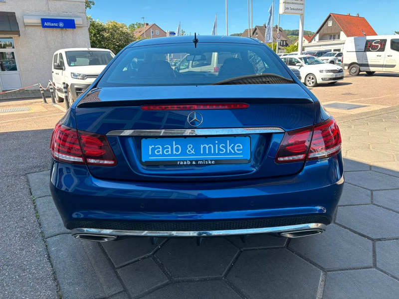 Mercedes-Benz E 350 d Coupe *1.Hand/Navi/LED/AMG* — photo 5