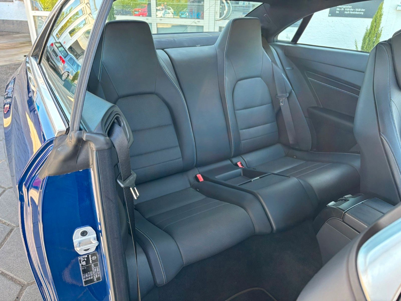 Mercedes-Benz E 350 d Coupe *1.Hand/Navi/LED/AMG* — photo 15