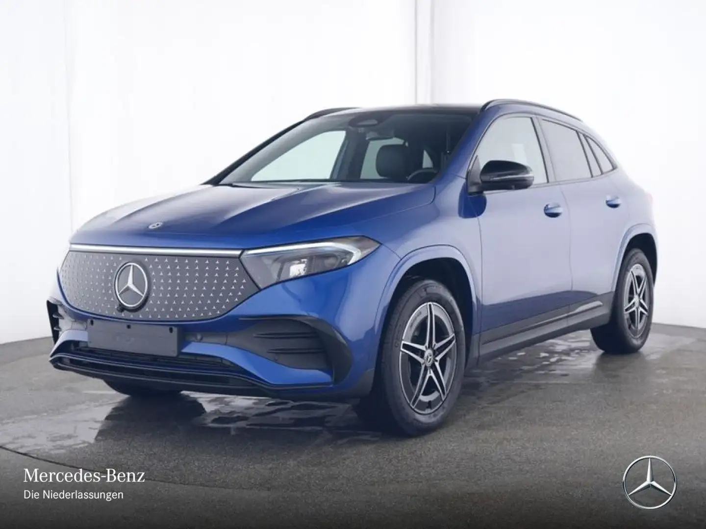 Mercedes-Benz EQA 250 AMG+NIGHT+ADVANCED+PANO+360+SPUR Blau - 2