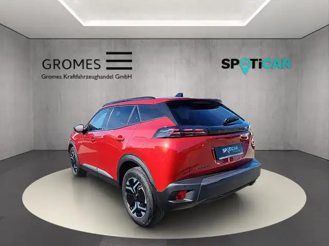 Peugeot 2008 view 5