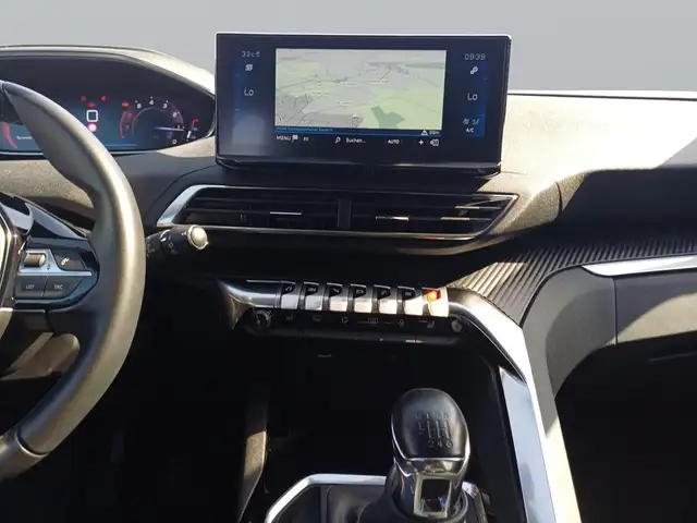 Peugeot 3008 view 12