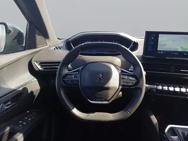 Peugeot 3008 view 13