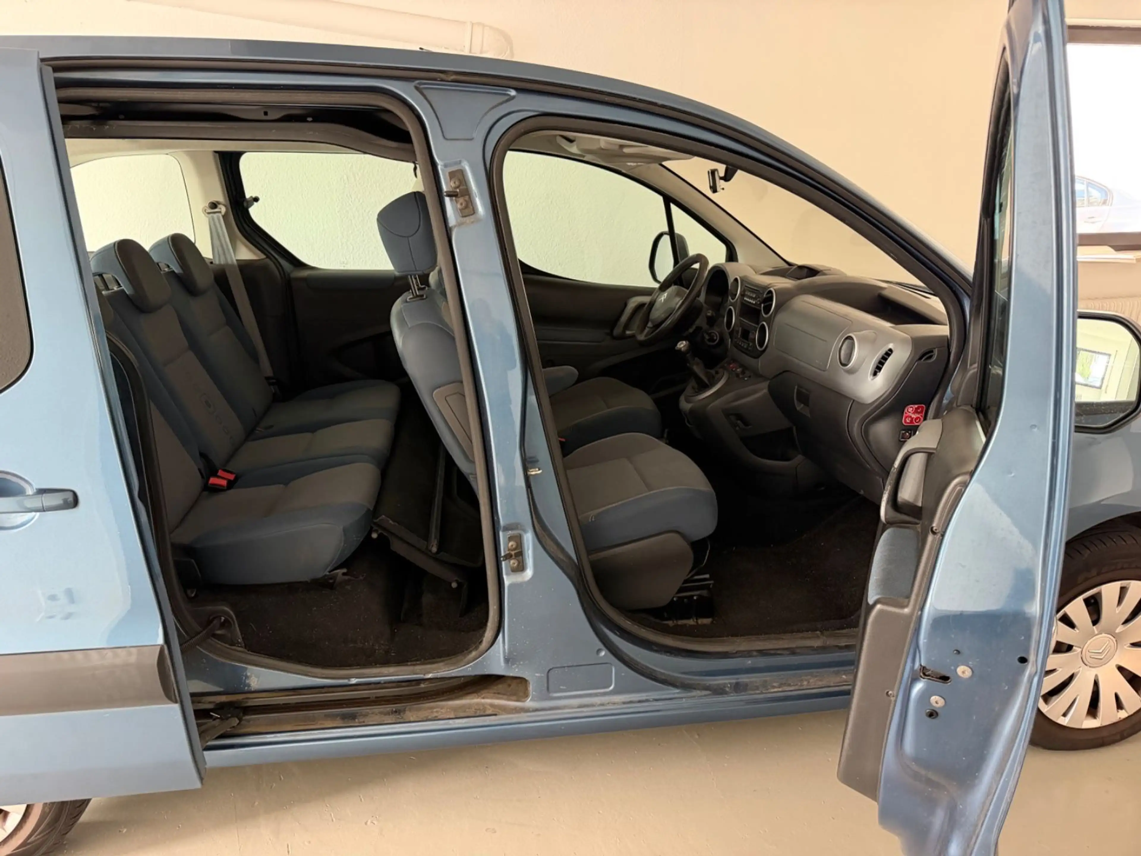 Citroen Berlingo Kombi Multispace 1.6 HDI Klima — photo 9