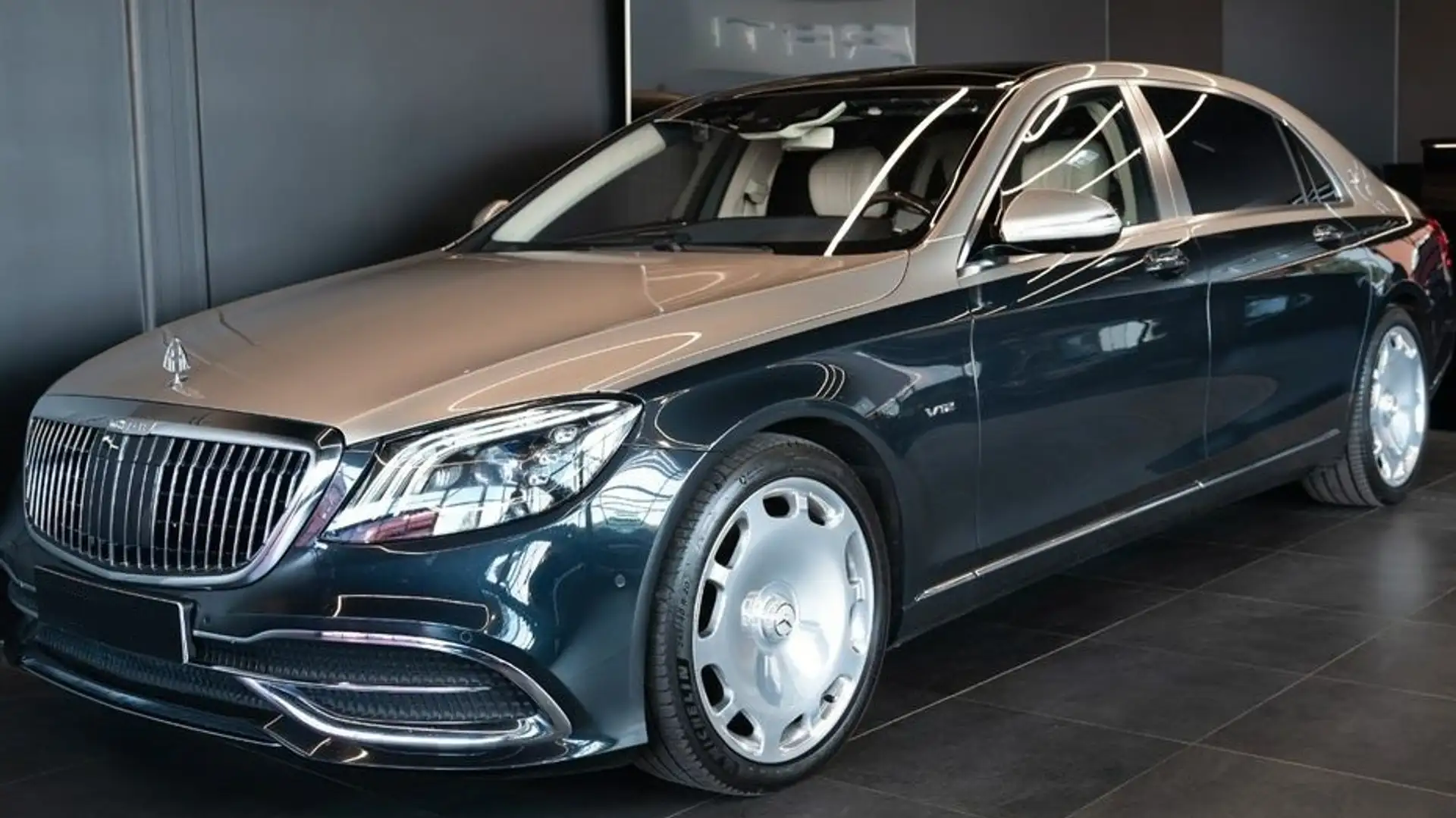 Mercedes-Benz S 650 Maybach Aut. Argintiu - 2