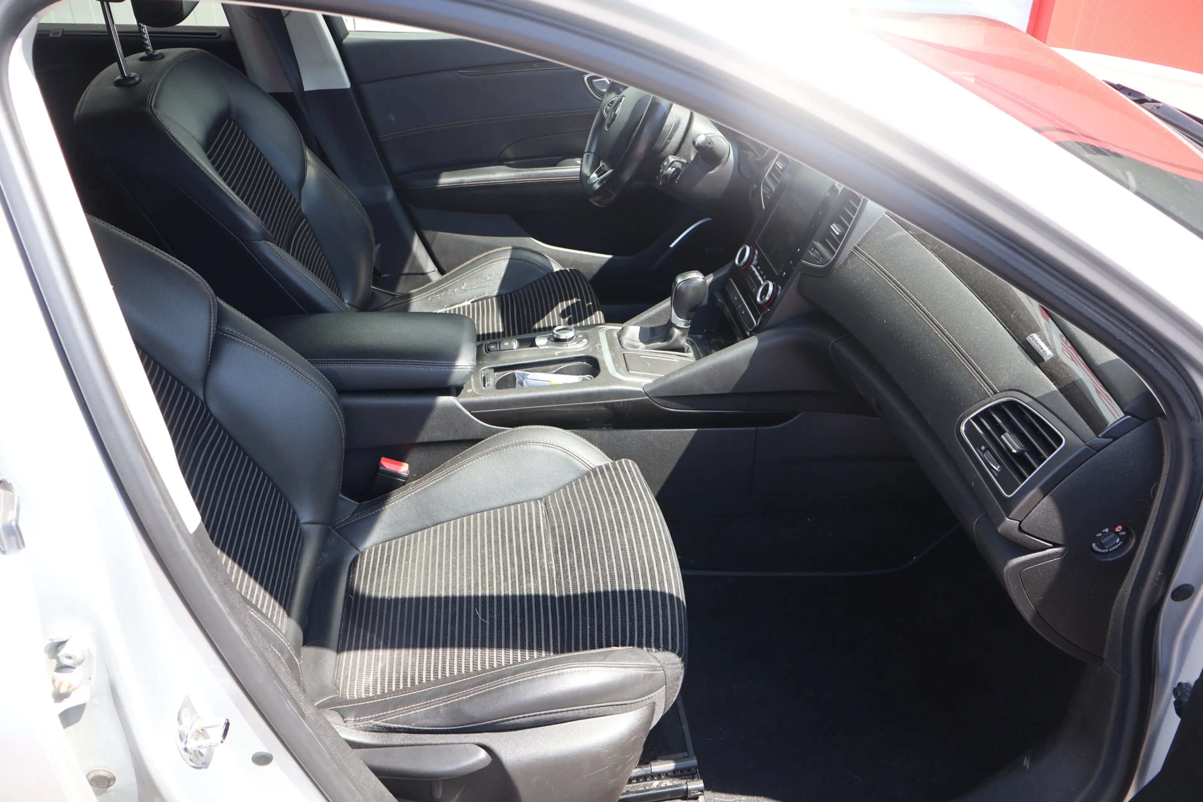 Renault Talisman Estate 1.6 TCe EDC Intens | Bose | Camera | Trekha — photo 13