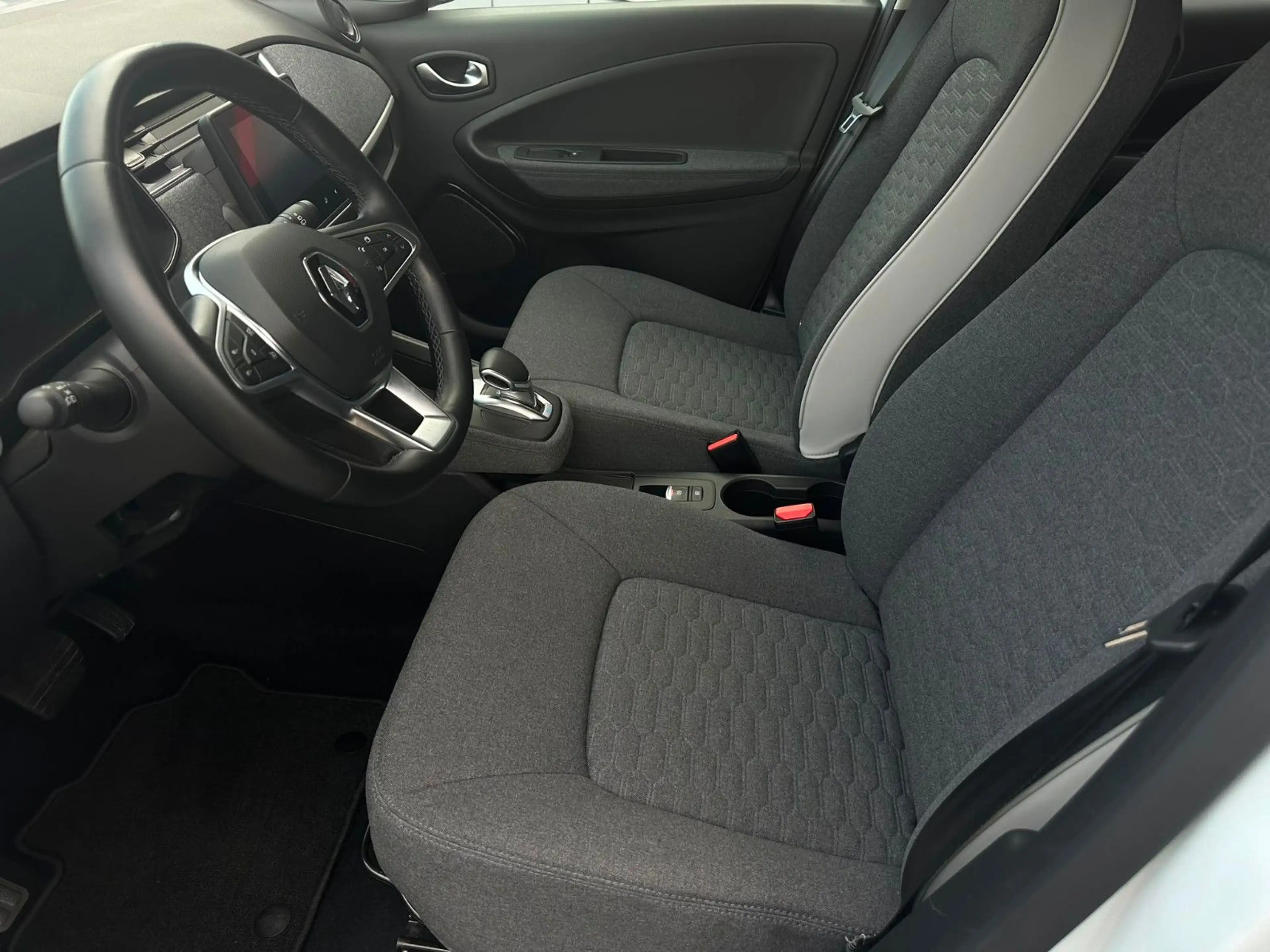 Renault ZOE Zoe Experience SOH 92,7 — photo 2