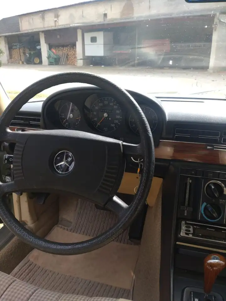 Mercedes-Benz 350 Se, foto 4