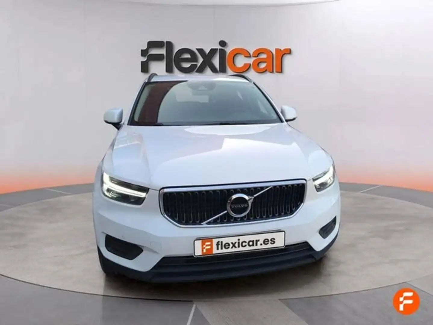 Volvo XC40 T2 Inscription Blanco - 2