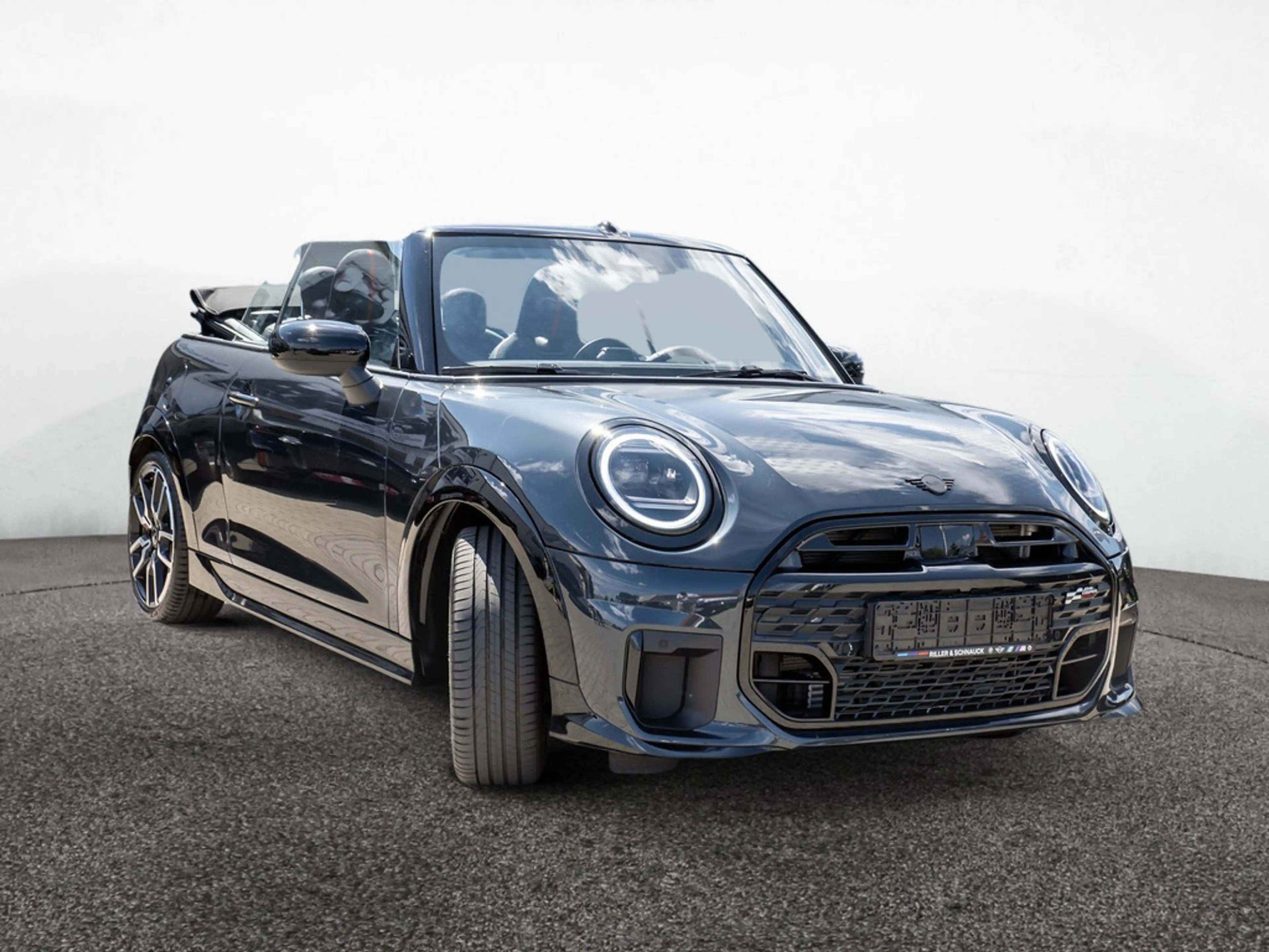 MINI Cooper S Cabrio JCW Trim PDC SHZ NAVI HUD LED — photo 2