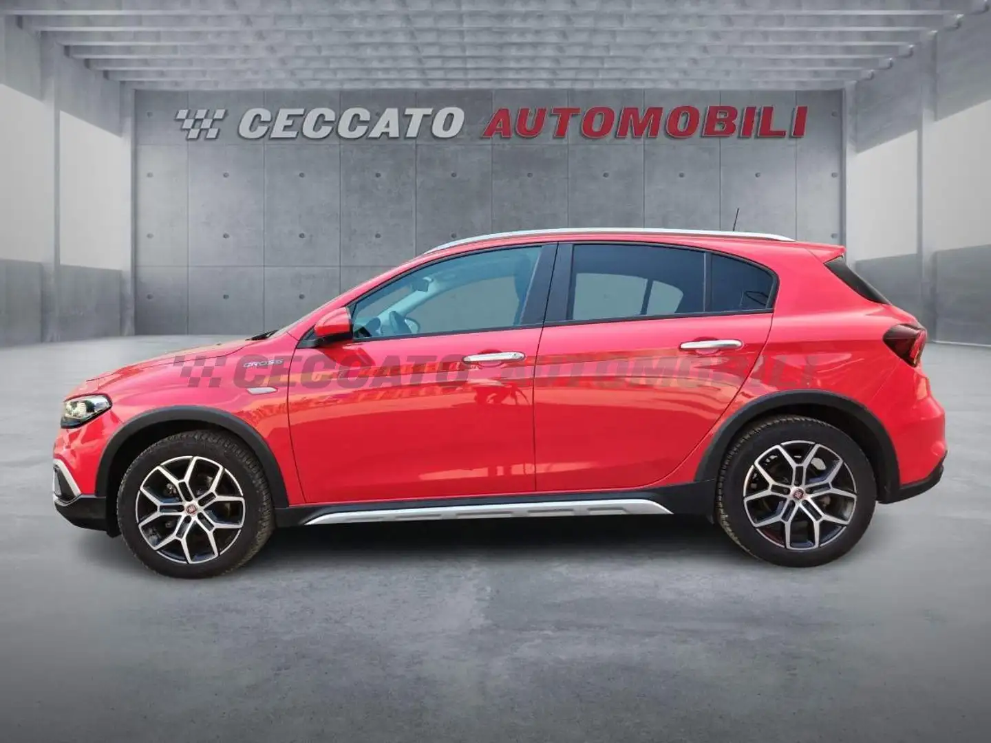 Fiat Tipo Tipo 5p 1.6 mjt Cross s&s 130cv Rosso - 2