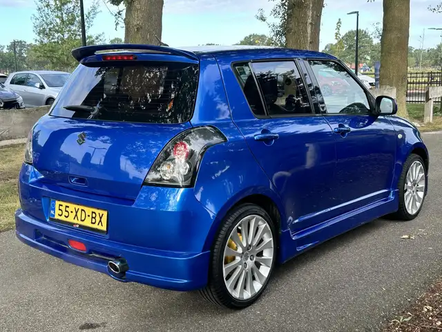 Suzuki Swift view 13