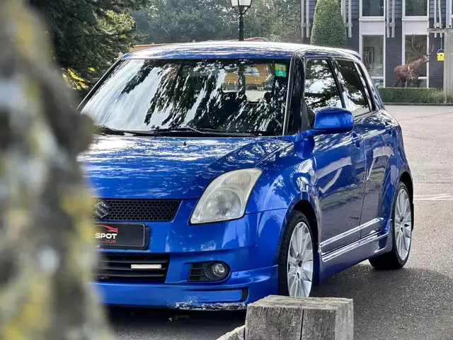 Suzuki Swift view 16