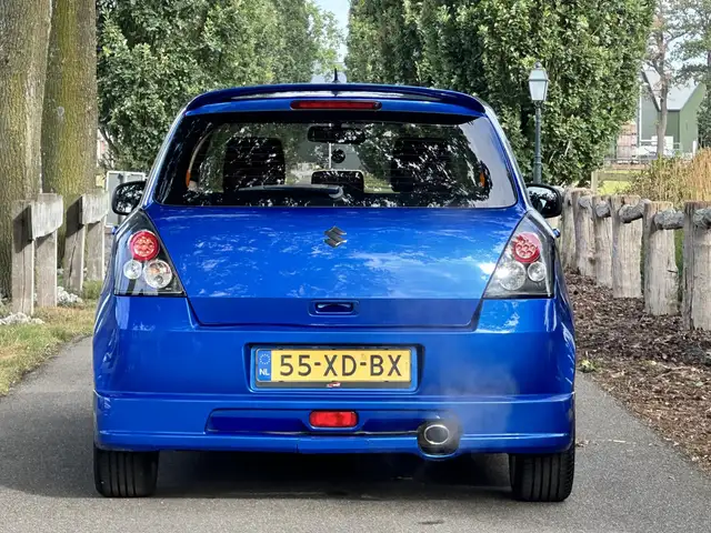 Suzuki Swift view 12