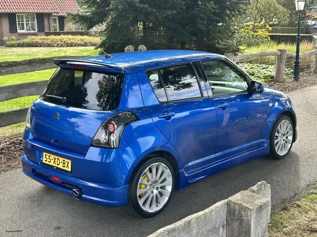 Suzuki Swift view 9