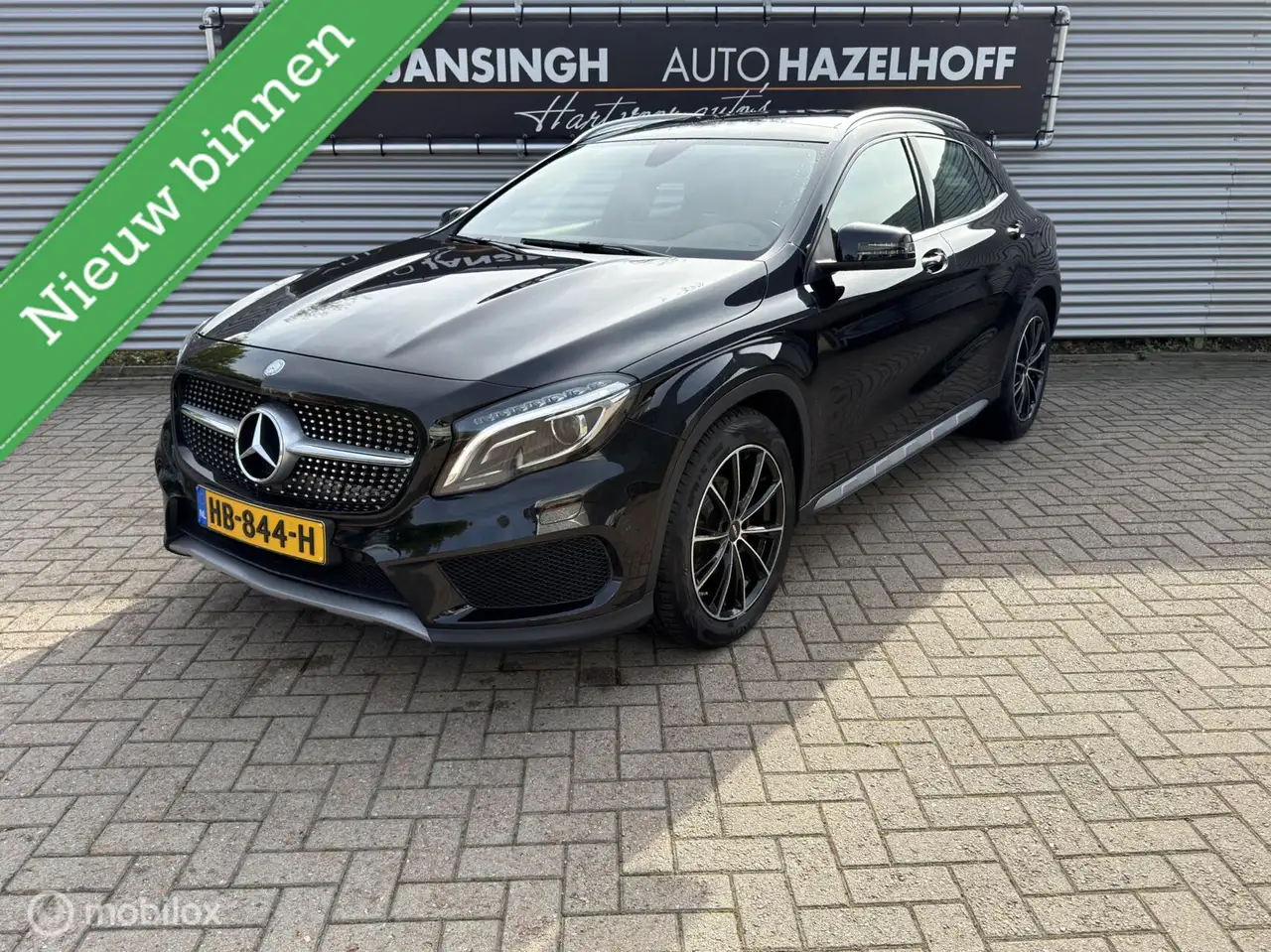 Mercedes-Benz GLA 180