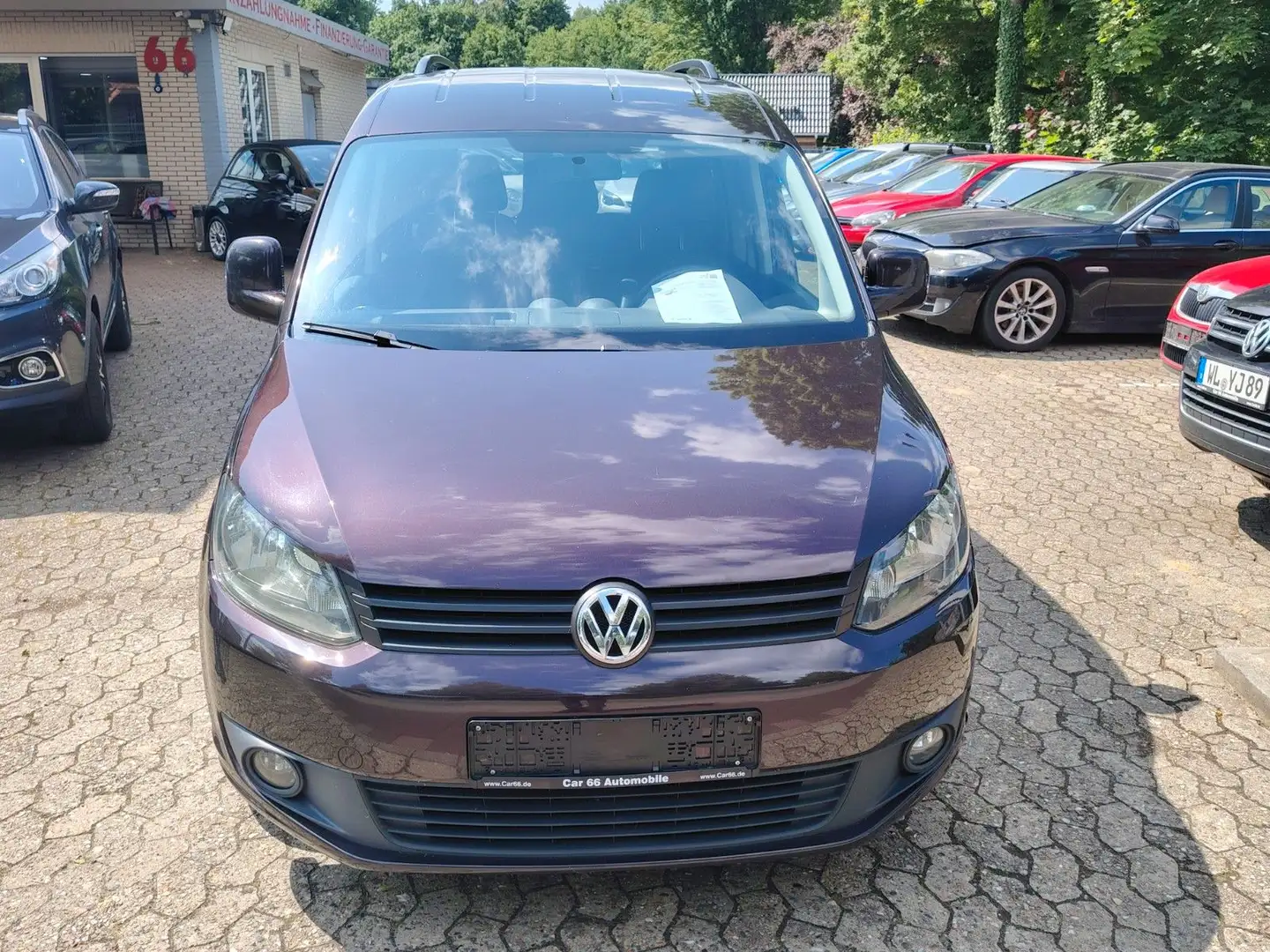 Volkswagen Caddy Trendline / Klimaanlage / Schwarz - 2