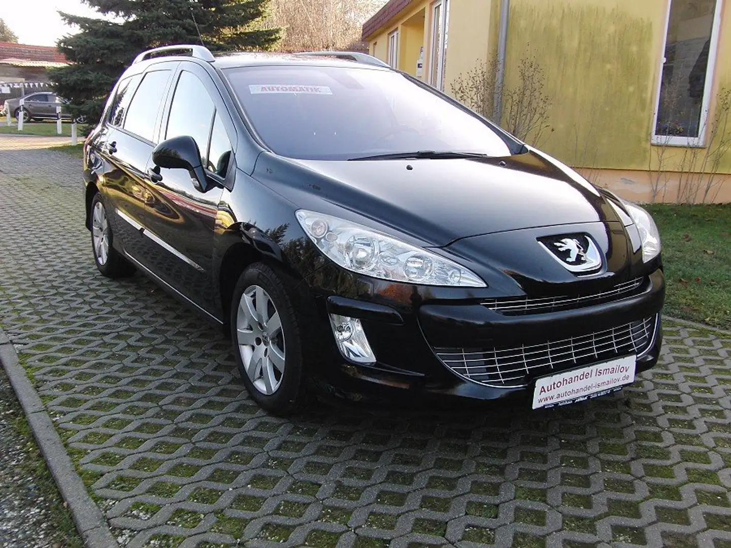 Peugeot 308 1,6 SW 120 VTi Automatik Platinum Schwarz - 1
