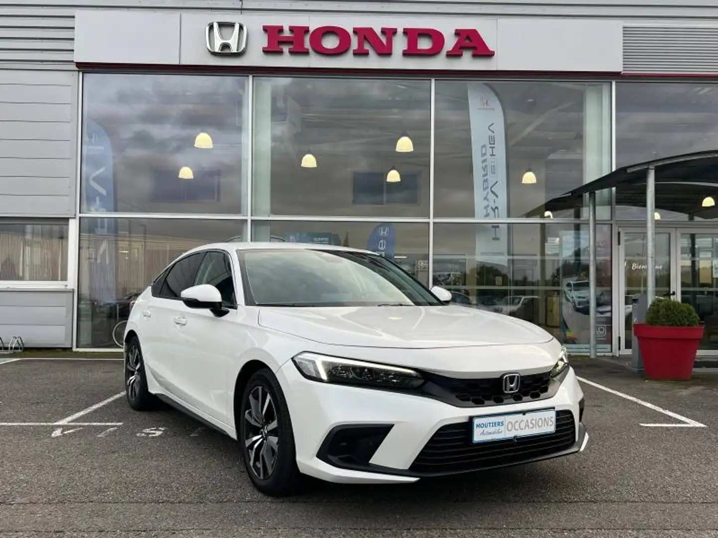 Honda Civic 2.0 i-MMD 184ch e:HEV Executive Blanc - 1