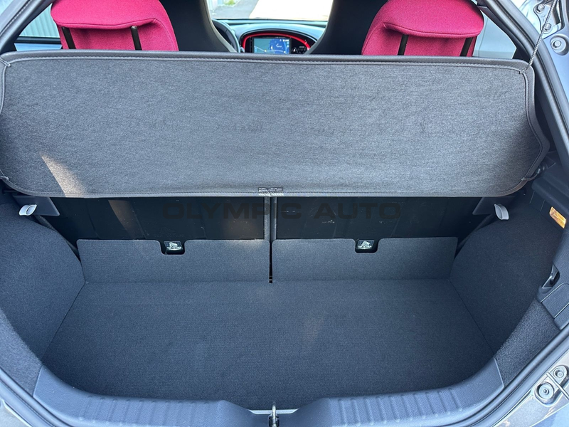 Toyota Aygo X 1.0 VVT-i UNDERCOVER Automatik, LED, Shz, — photo 12