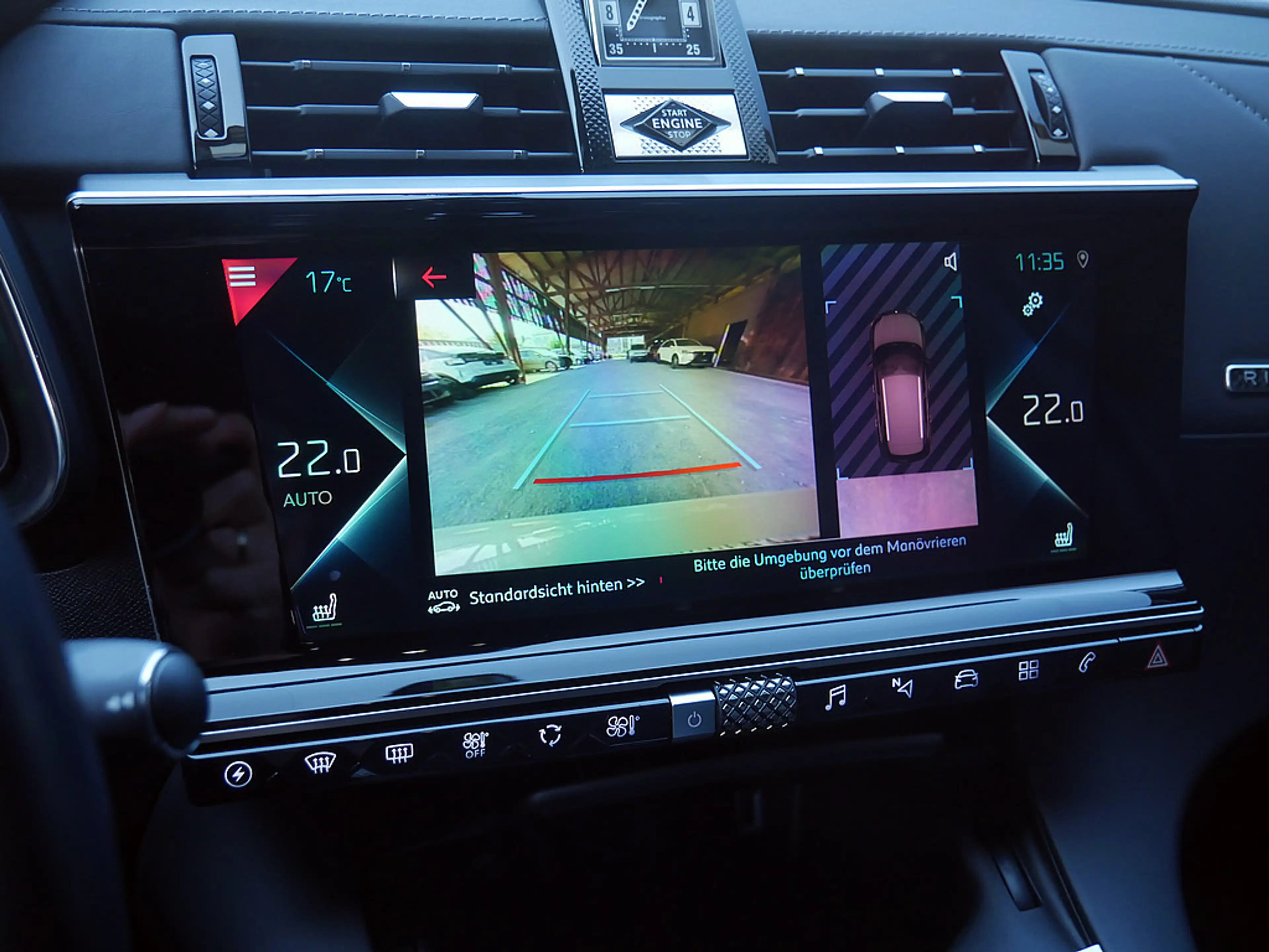 DS Automobiles DS 7 Crossback Ligne Noire E-Tense 4x4 PANO — photo 14