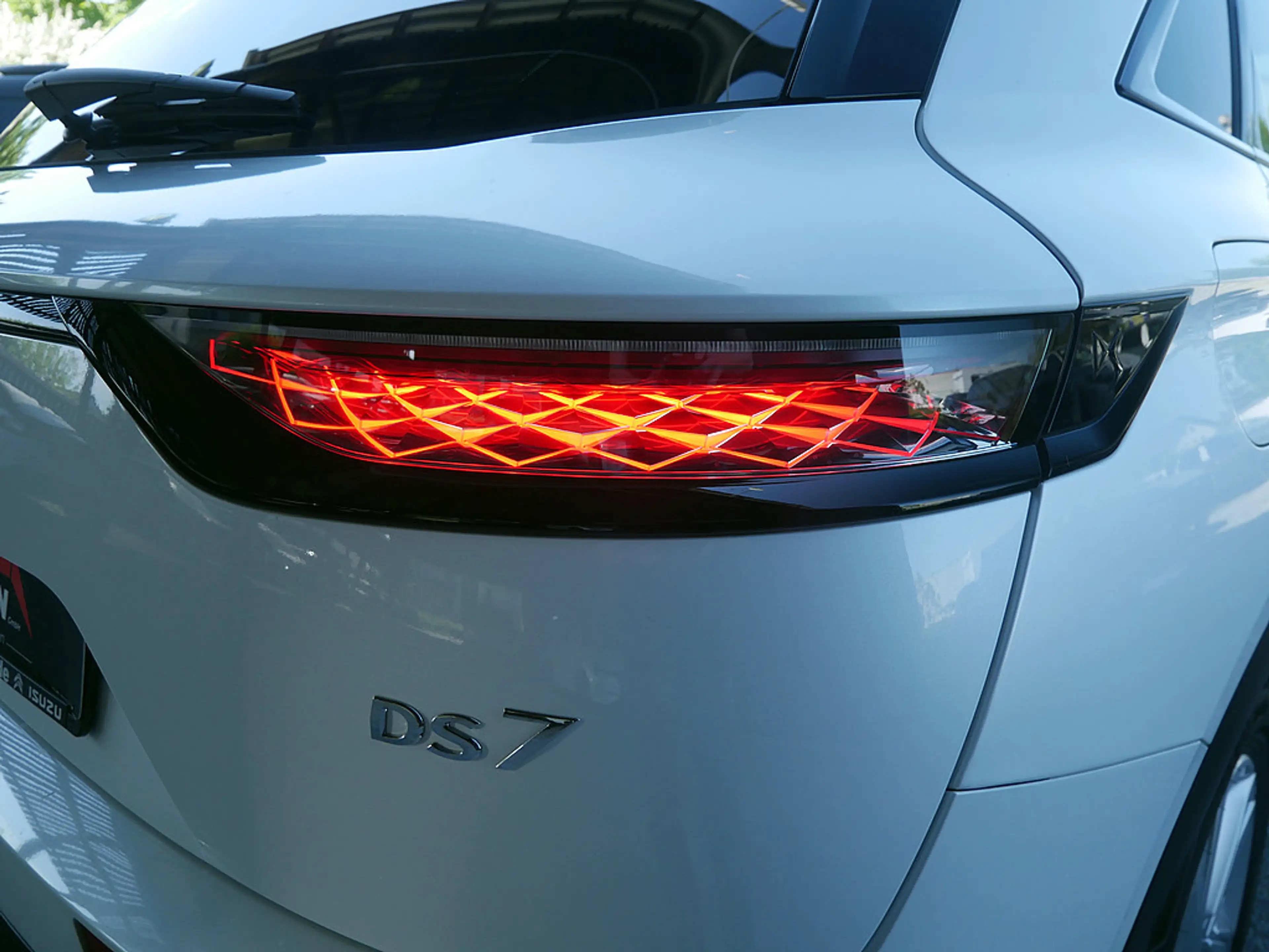 DS Automobiles DS 7 Crossback Ligne Noire E-Tense 4x4 PANO — photo 8