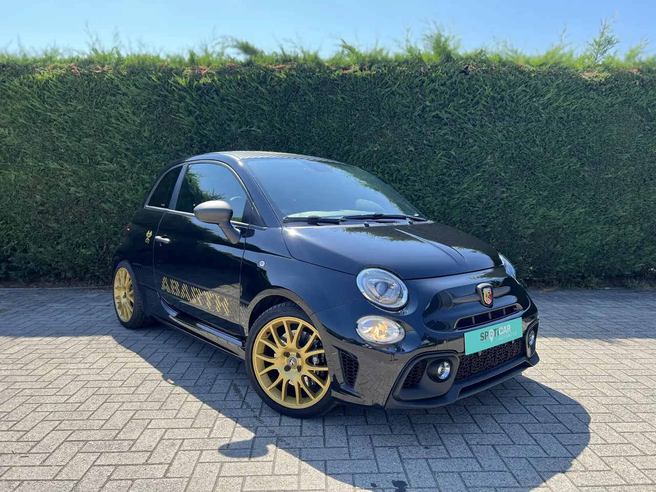 Abarth 695 2024
