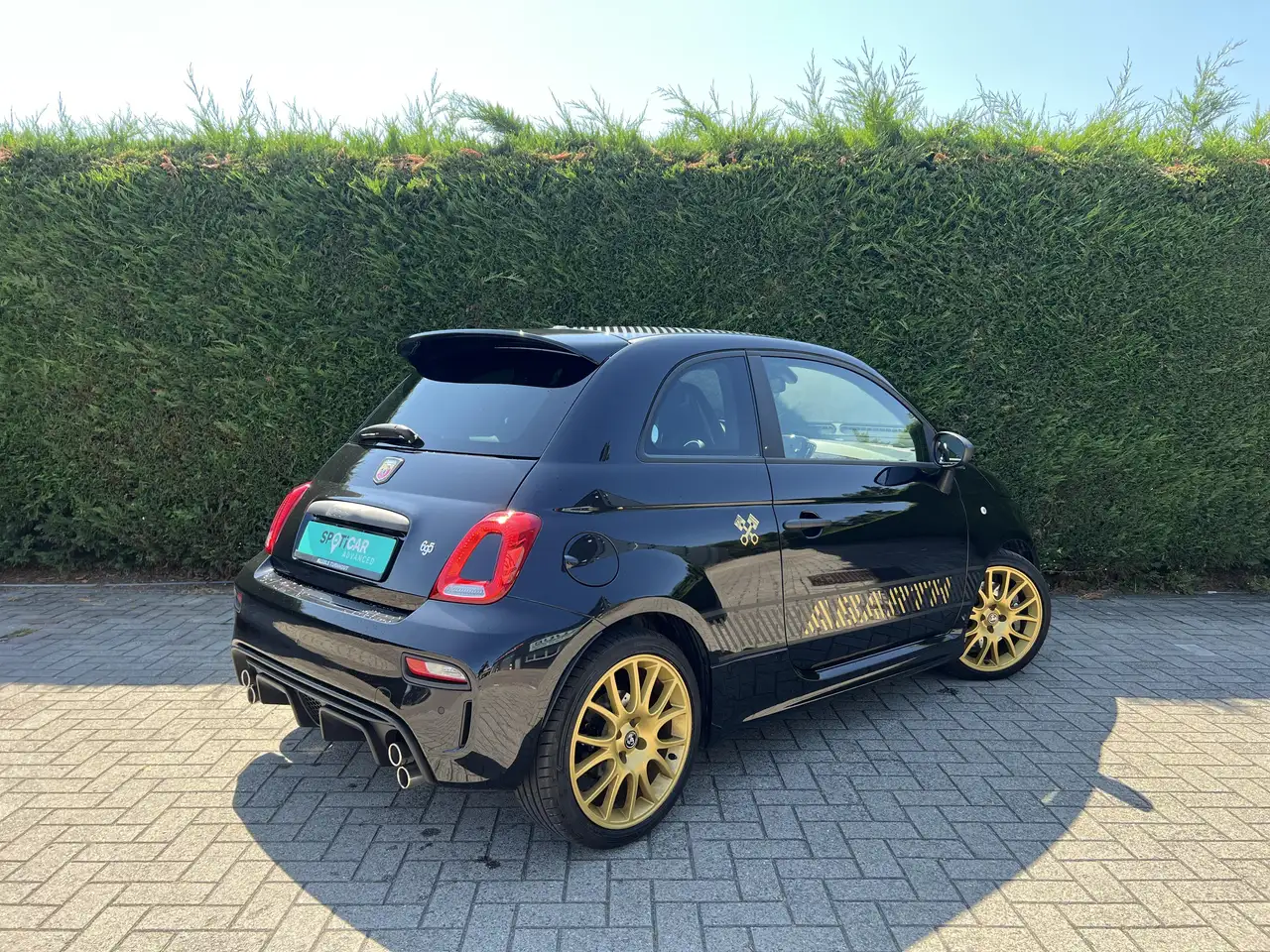 Abarth 695 2024