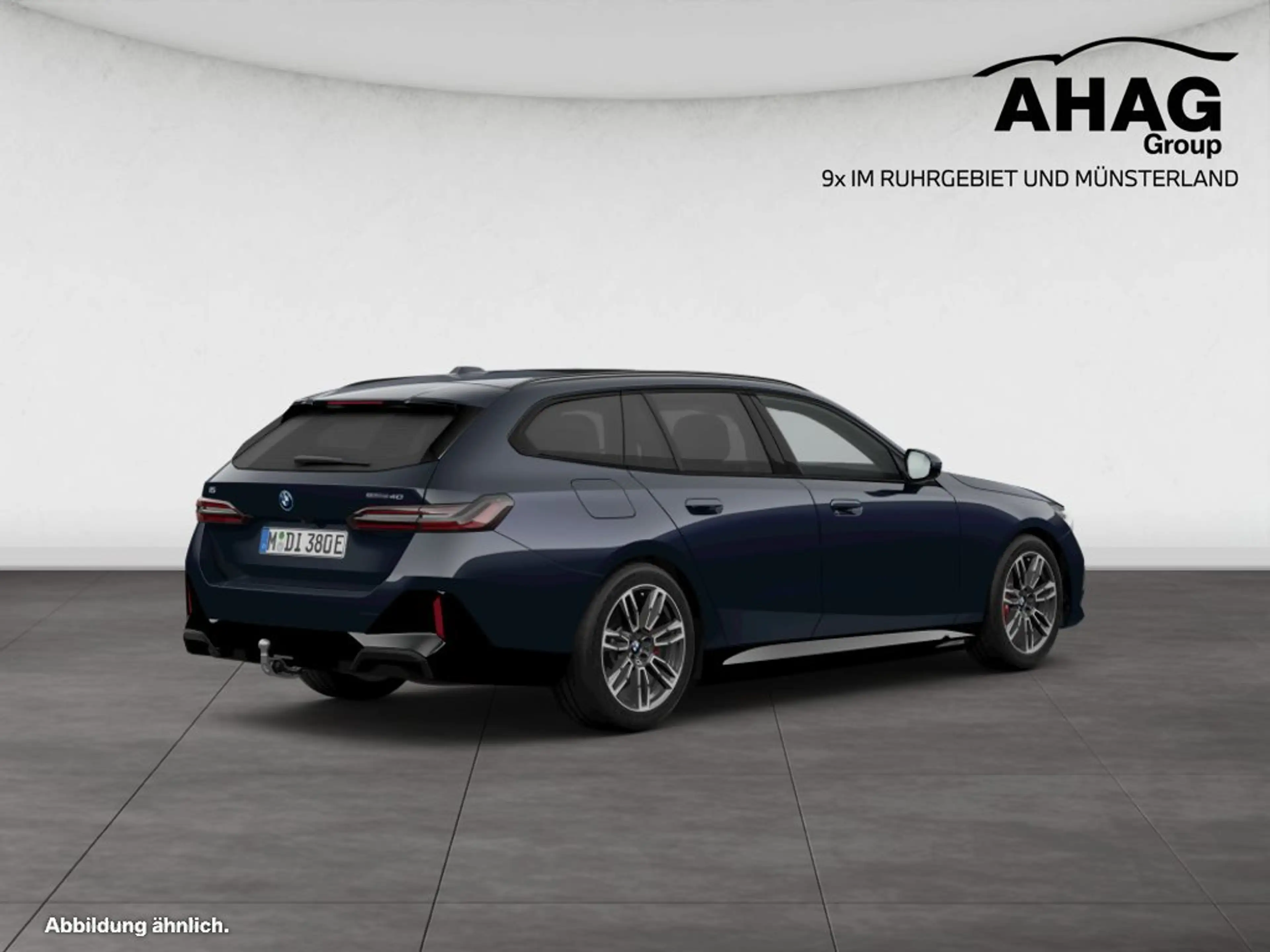 BMW i5 eDrive40 Touring — photo 2