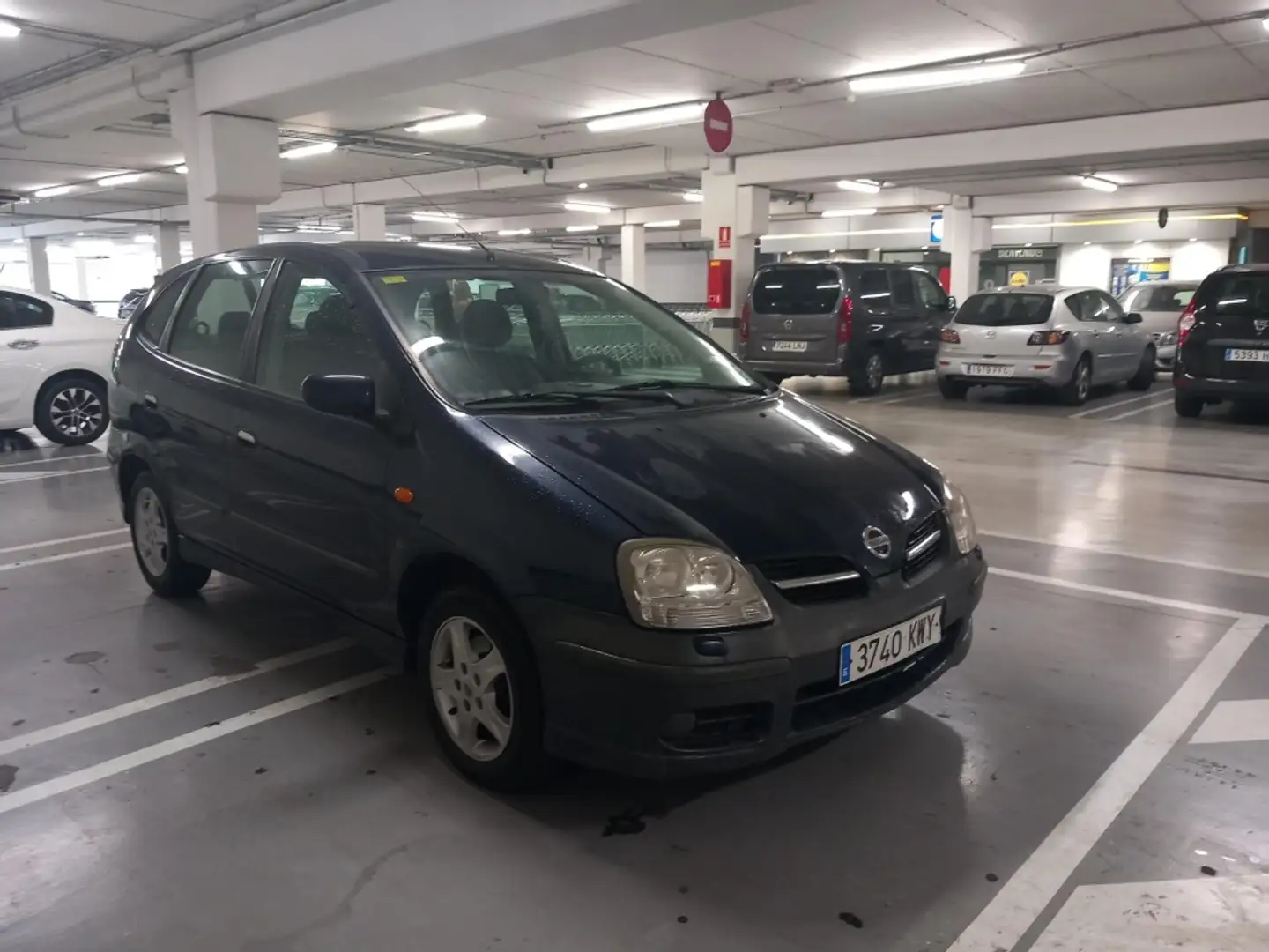 Nissan Almera 1.8 Line Up Aut. Bleu - 1
