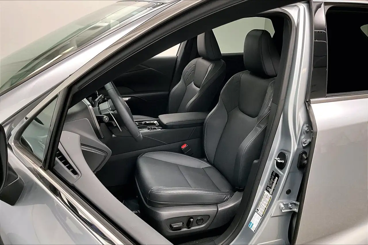 Lexus RX снимка Lexus RX