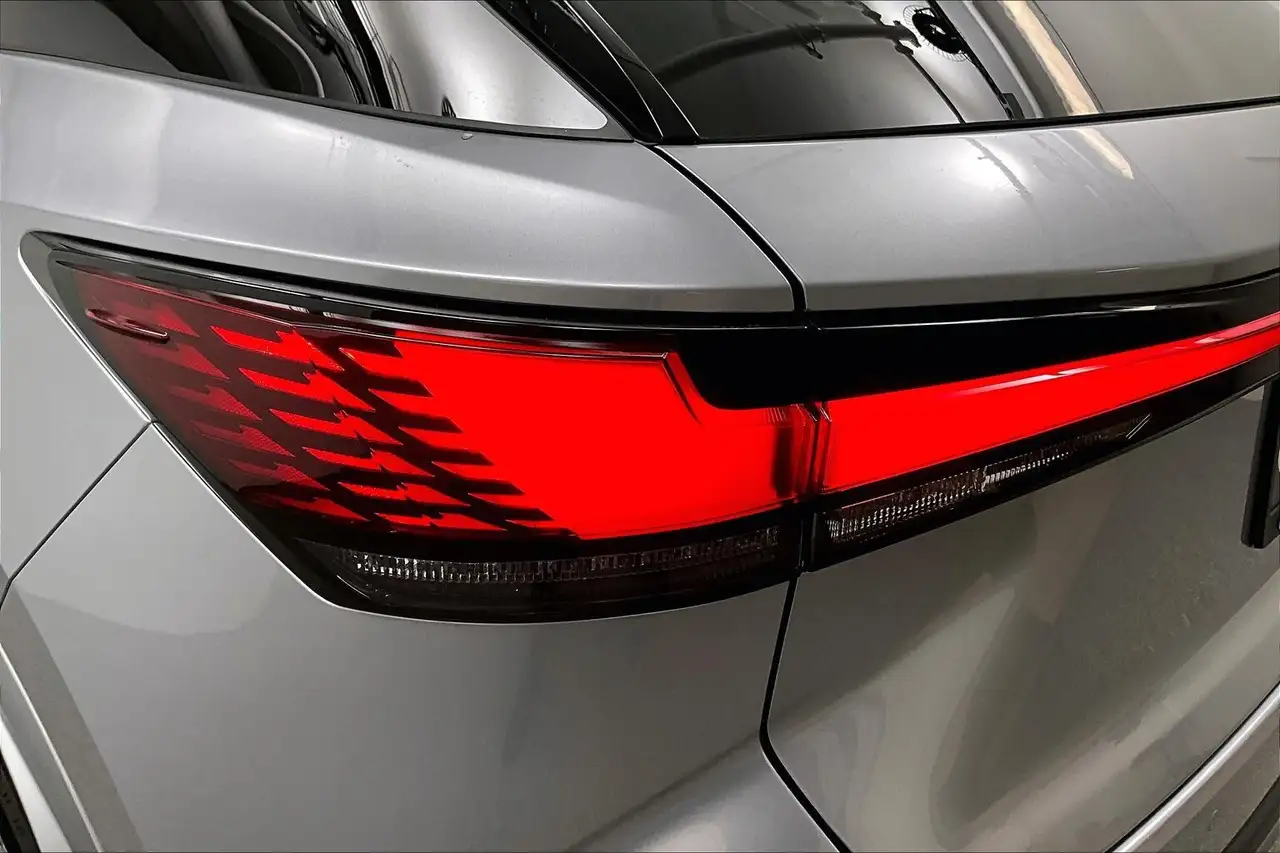 Lexus RX снимка Lexus RX