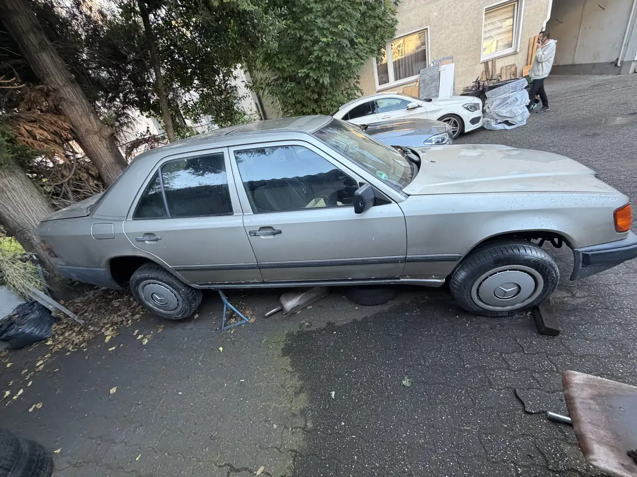 Mercedes-Benz E 260 4Matic, foto 4