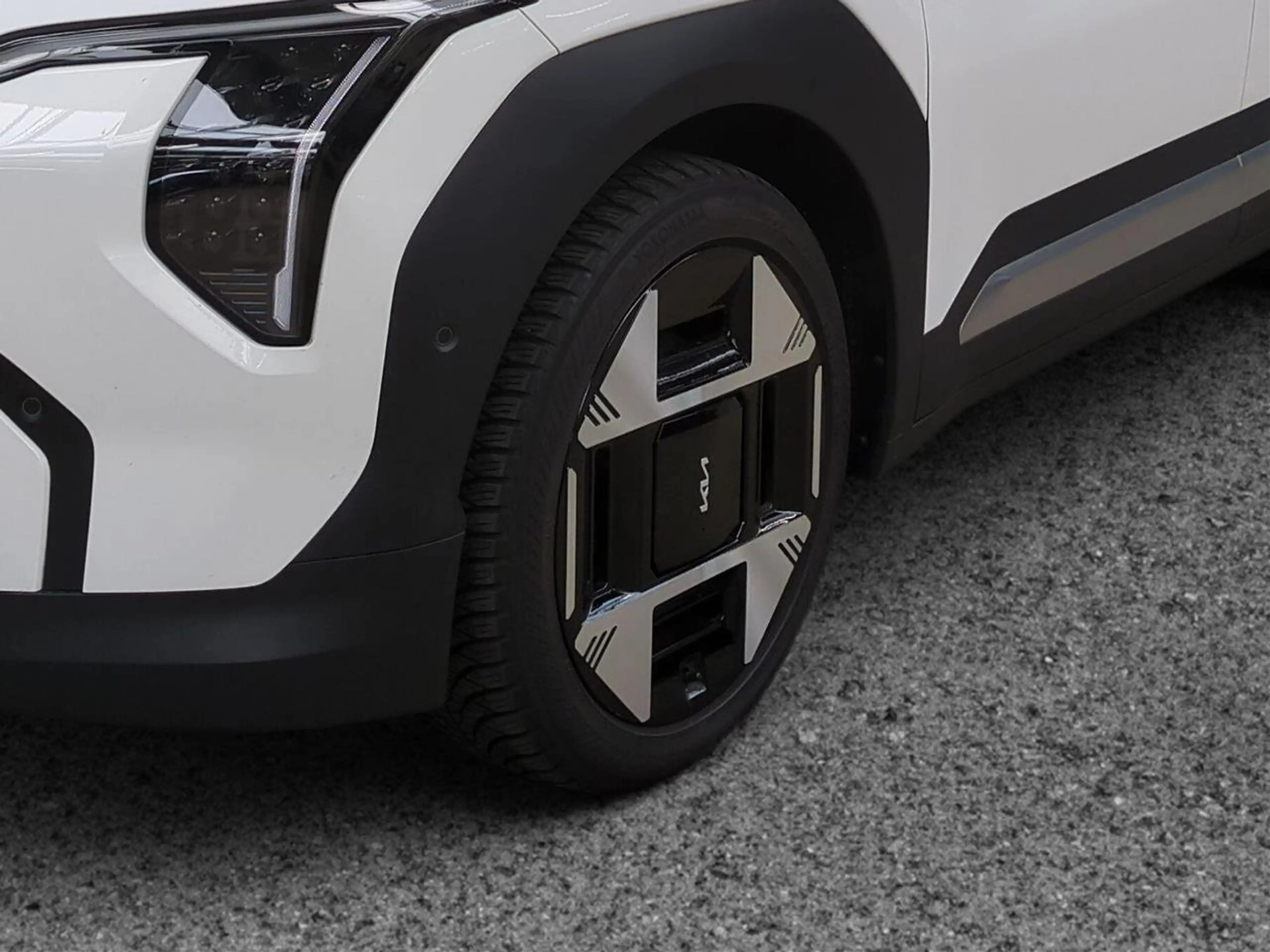 Kia EV3 Earth 81,4kWh Winter Connect DWP UPG 19Z GD — photo 4