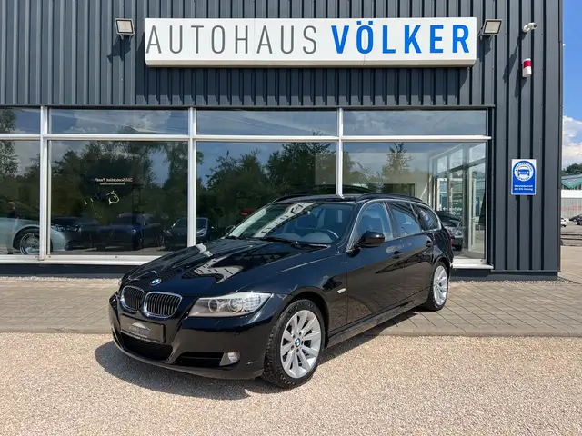 BMW 330 i xDrive+AHK+Ponorana+Xenon+
