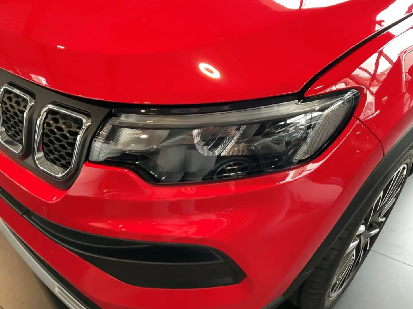 Jeep Compass Limited Mild-Hybrid FWD 1.5 MultiAir Mild Hybrid E Rouge - 2