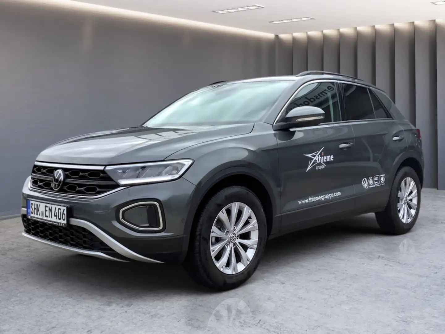 Volkswagen T-Roc 1.5 TSI Life ACC NAVI SITZHEIZUNG LED Gris - 2