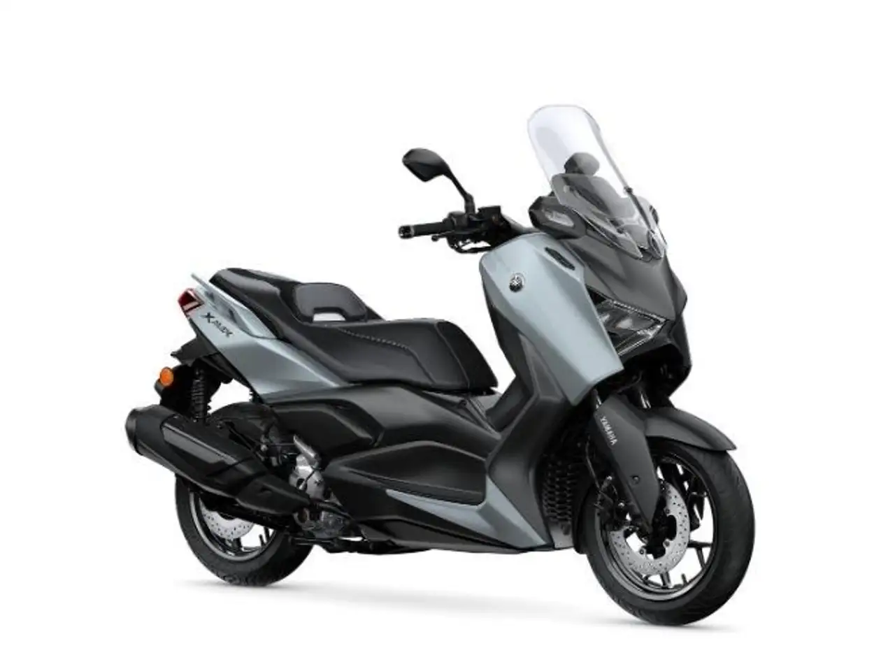 Yamaha X-Max 300