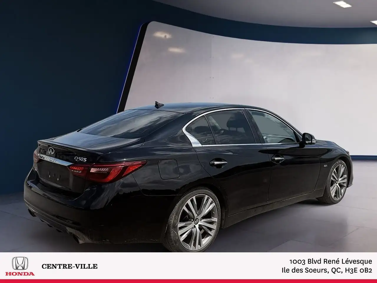 Infiniti Q50 снимка Infiniti Q50