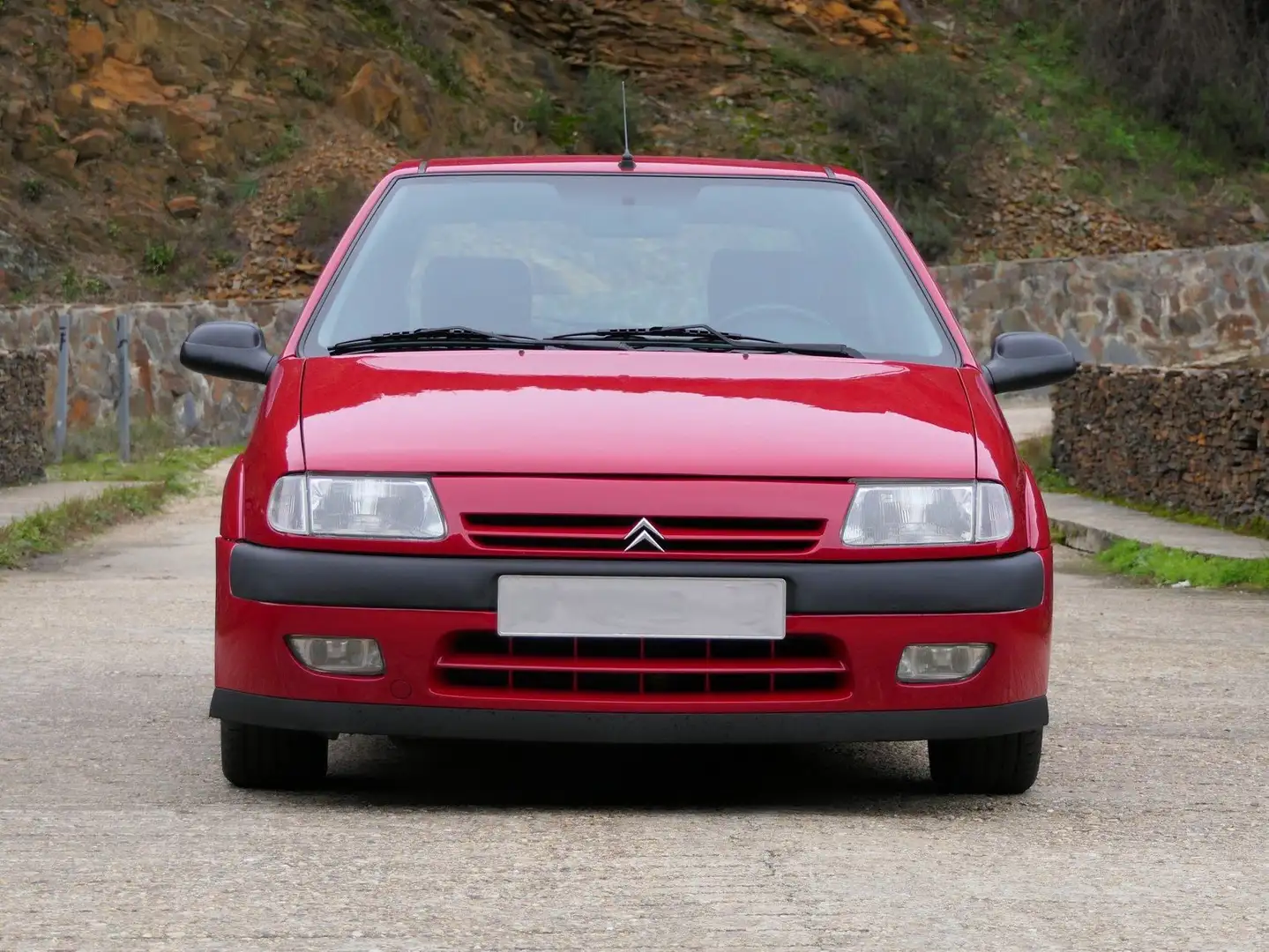 Citroen SAXO Saxo 3p 1.6 16v Vts Czerwony - 2