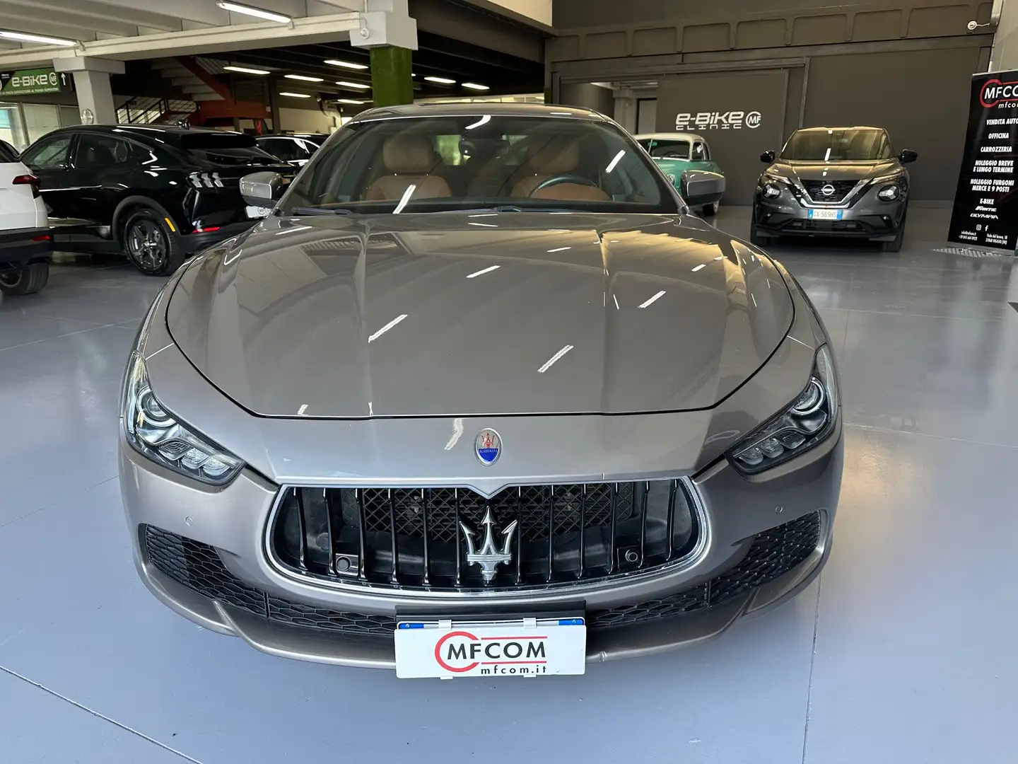 Maserati Ghibli 3.0 V6 ds 275cv auto E6 Grigio - 2