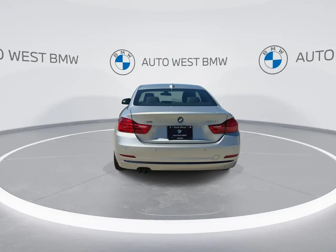 BMW 4 Series photo BMW 4 Series
